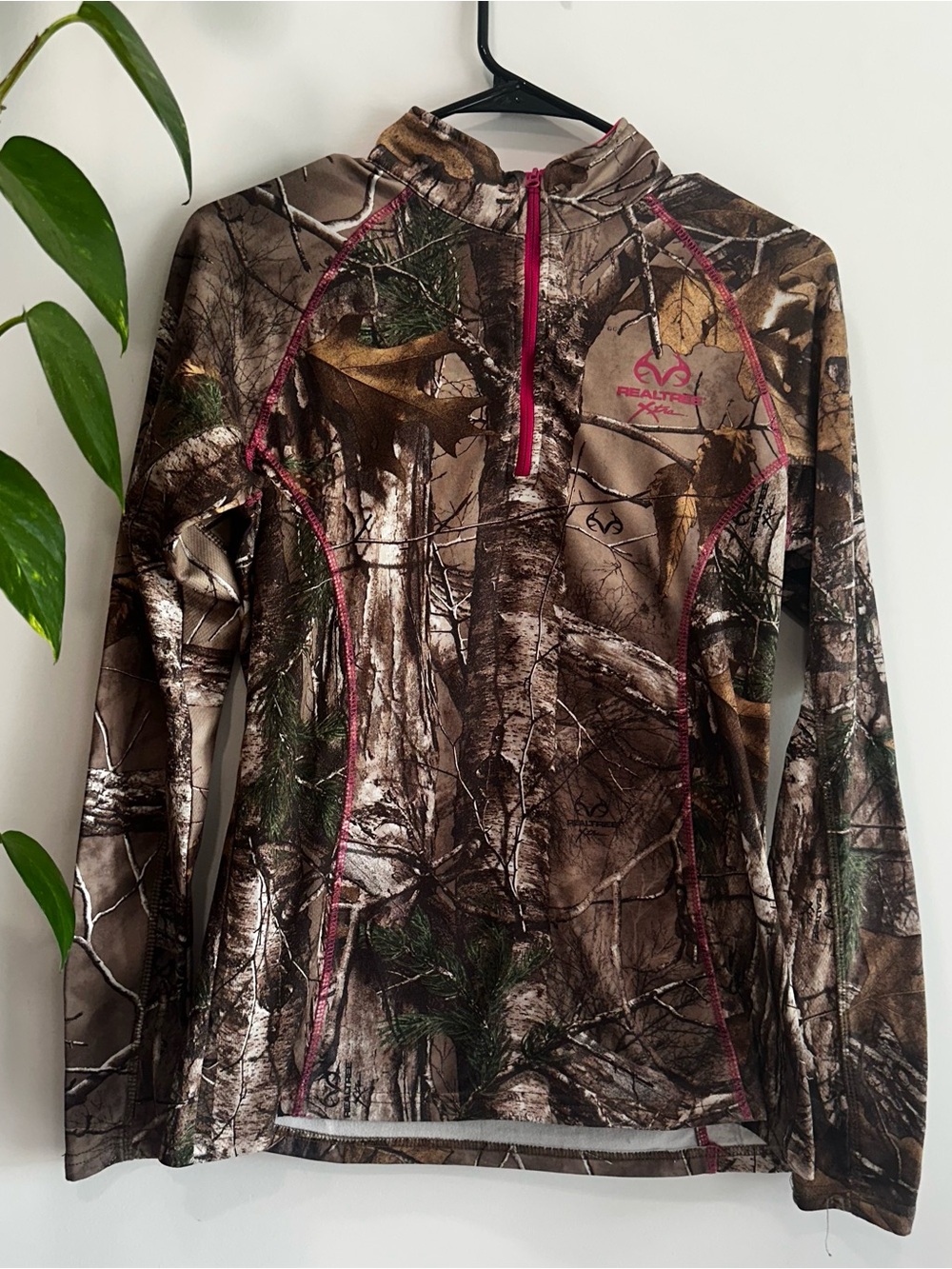 Realtree Camo & Pink Quarter Zip Lightweight Jacket Women’s Small Outdoors